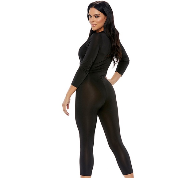 Knotted Capri Jumpsuit with Plunging V Neckline - Black - Picture 2 of 6